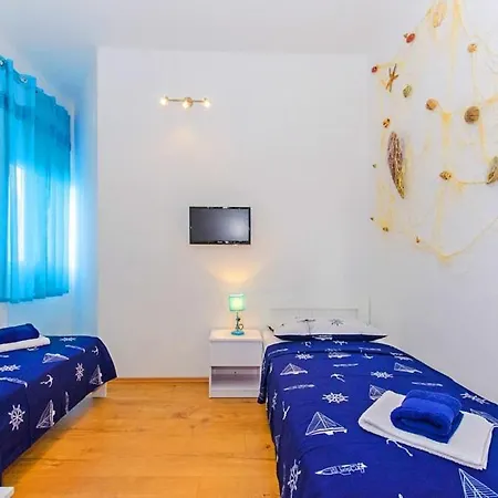 Violet Sea Breeze Apartment Split Exterior photo