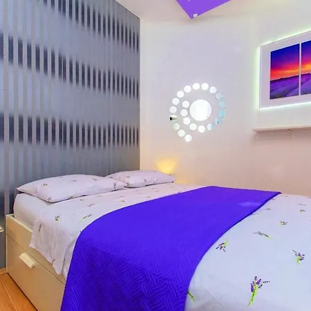 Violet Sea Breeze Apartment Split Exterior photo