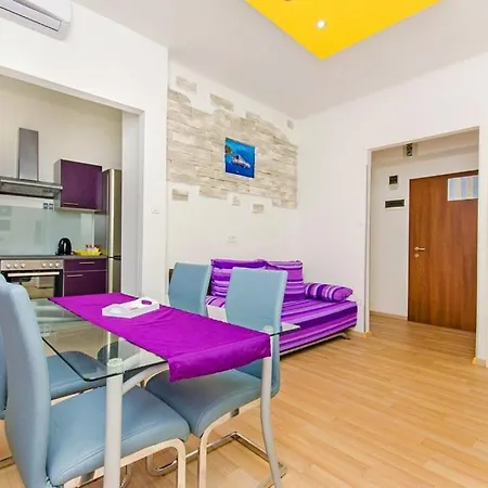 Violet Sea Breeze Apartment Split Exterior photo
