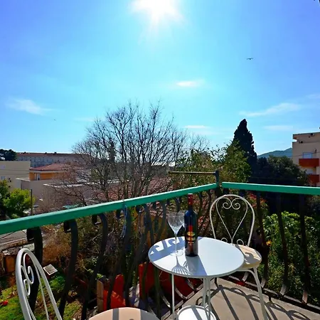 Violet Sea Breeze Apartment Split Exterior photo